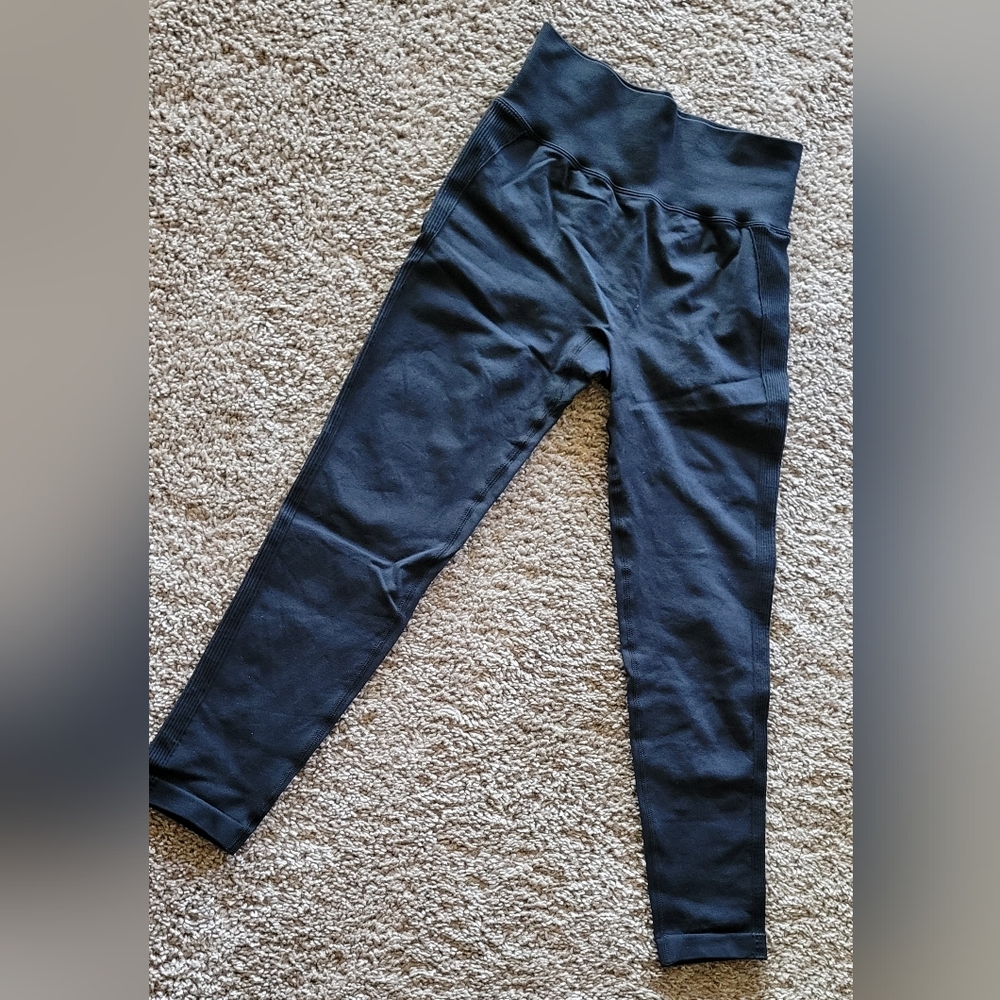 Yoga pants